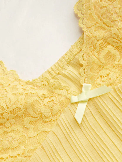 Lumeva - Pleated Lace Top