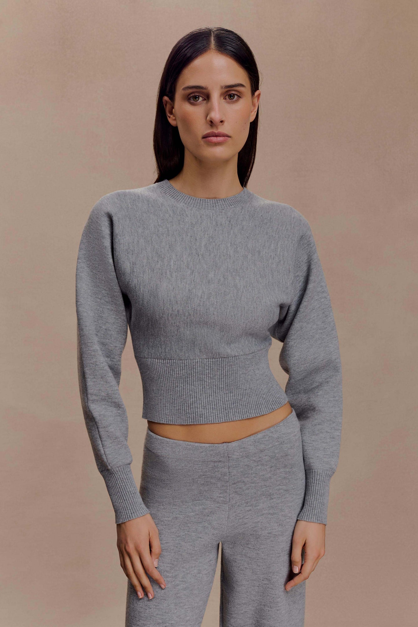 Lumeva – Taillierter, geformter Pullover