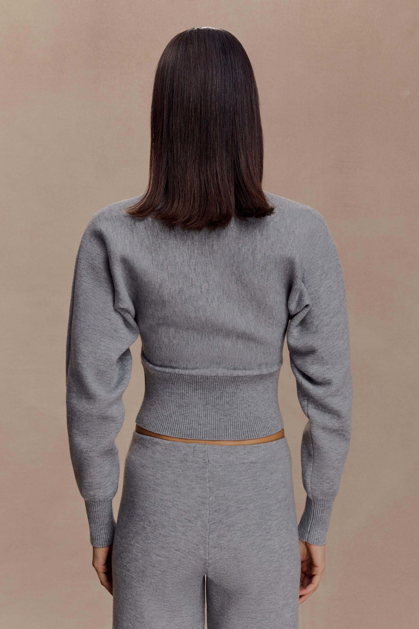 Lumeva – Taillierter, geformter Pullover