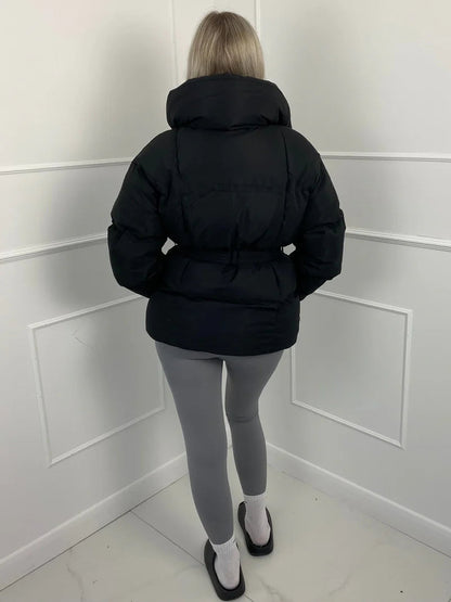Lumeva - Cozy and Chic Coat