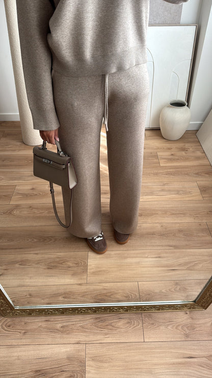 Lumeva - Comfortable Set