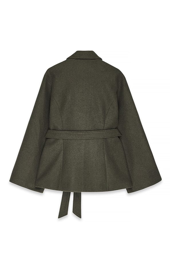 Lumeva - Abrigo Adriana