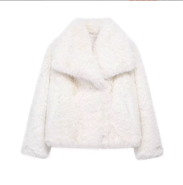 Lumeva - Plush Jacket